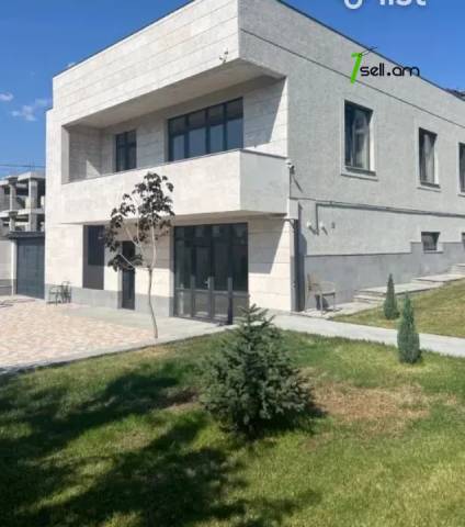 Երկու հարկանի քարե տուն Բագրևանդի փողոցում Նոր Նորքում, 330 ք.մ., 3+ սանհանգույց