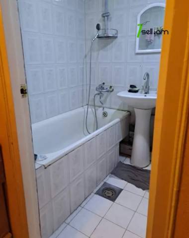 1 սենյականոց բնակարան Խորենացու փողոցում, 40 ք.մ., 2/10 հարկ