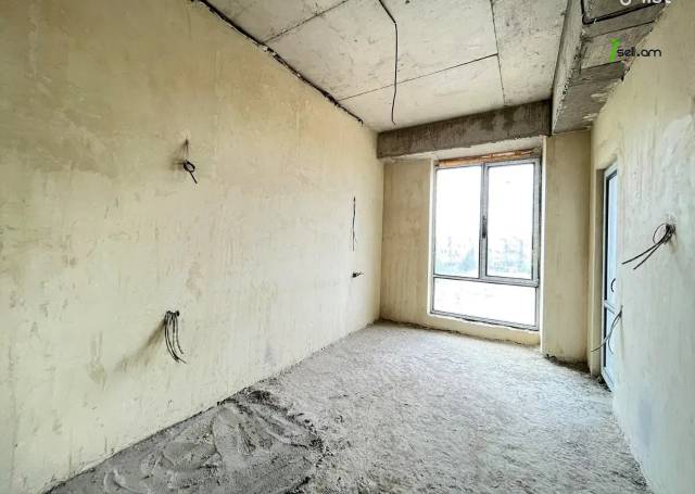 4 սենյականոց բնակարան նորակառույց շենքում Բաղյան փողոցում, 124 ք.մ., 3+ սանհանգույց