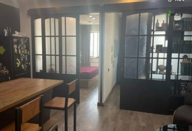 3 սենյականոց բնակարան նորակառույց շենքում Գյուրջյան փողոցում, 70 ք.մ., բարձր առաստաղներ