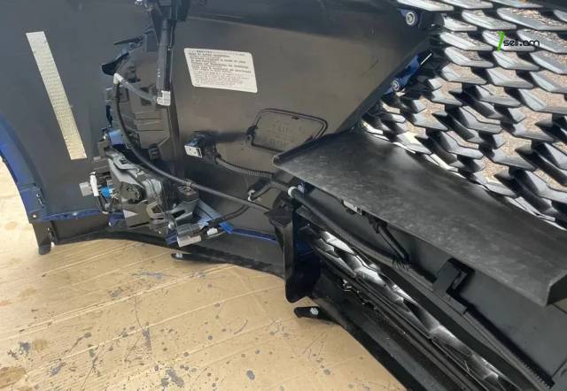 Lexus UX դիմացի շիթ ամբողջական F SPORT