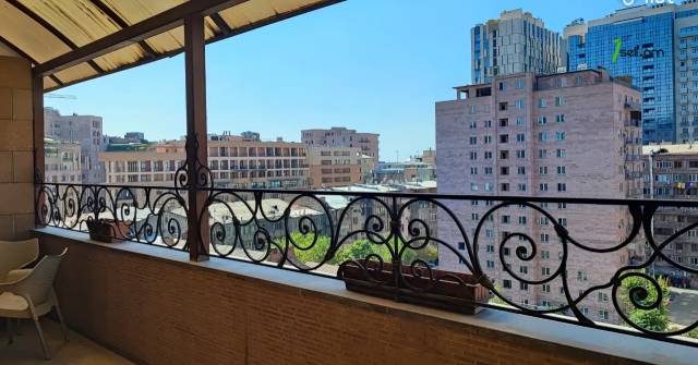 4 սենյականոց բնակարան նորակառույց շենքում Հյուսիսային պողոտայում, 160 քմ, նախավերջին հարկ