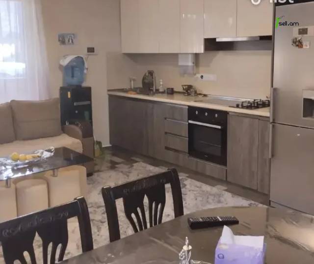 Մեկ հարկանի տուն Պարույր Սևակ թաղամասի 14-րդ փողոցում Առինջում, 100 քմ, կապիտալ վերանորոգված