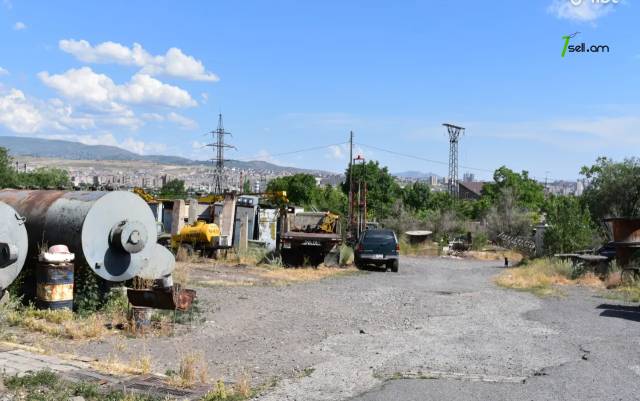 Հողատարածք բնակելի շինությունների համար Քանաքեռ Զեյթունում, 7000 ք.մ.