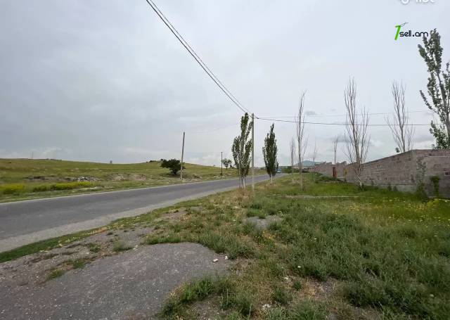 Գյուղատնտեսական հողատարածք, 8-րդ միկրոշրջան Աբովյանում, 4000 ք.մ.