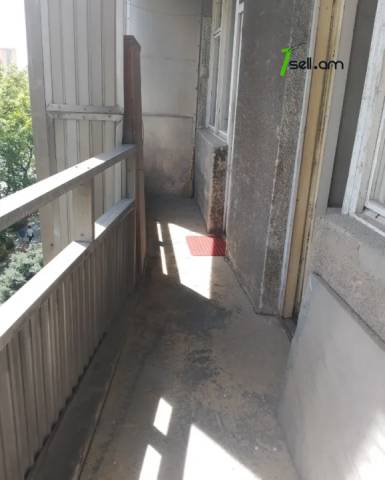 1 սենյականոց բնակարան Մոսկովյան փողոցում, 40 ք.մ., 5/9 հարկ