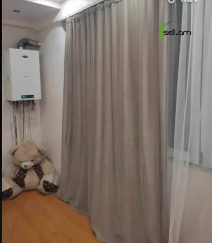 2 սենյականոց բնակարան Վիլնյուսի փողոցում, 45 ք.մ., 5/9 հարկ, կապիտալ վերանորոգված