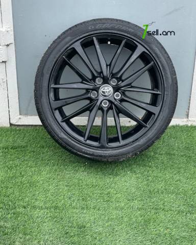 GGG.R19 Toyota Camry 4հատ Օրիգինալ Անիվներ անվահեծերով, ամառային անվադողեր, 235/40 R19