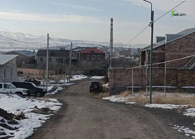 Հողատարածք բնակելի շինությունների համար Աբովյանում, 517 քմ