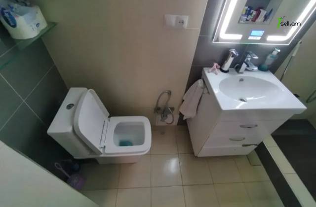 4 սենյականոց բնակարան Սվաճյան փողոցում, 98 քմ, դիզայներական ոճով վերանորոգված