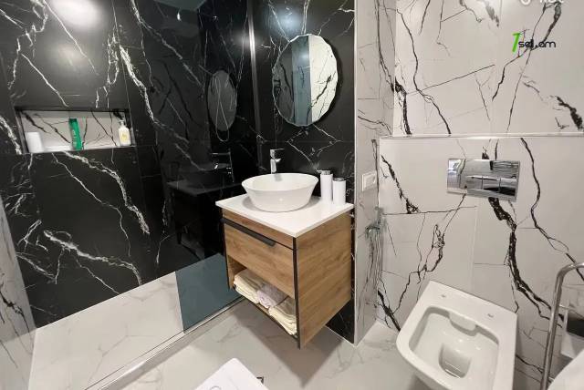 3 սենյականոց բնակարան նորակառույց շենքում Կարապետ Ուլնեցու փողոցում, 74 ք.մ., բարձր առաստաղներ