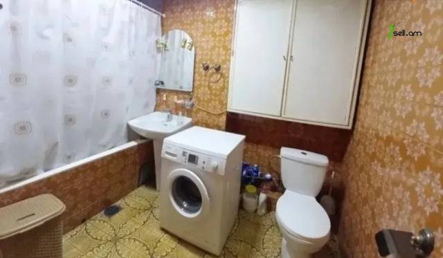 3 սենյականոց բնակարան Կոմիտասի պողոտայում, 95 քմ, նախավերջին հարկ, 2 սանհանգույց