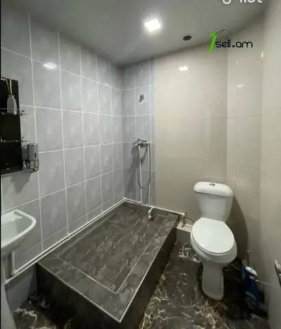 Բազմաֆունկցիոնալ գույք Բաշինջաղյան փողոցում Աջափնյակում, 80 քմ