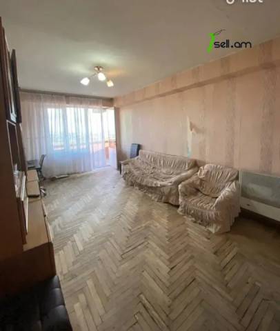 3 սենյականոց բնակարան Բաշինջաղյան փողոցում, 97 ք.մ., 12/14 հարկ, բարձր առաստաղներ, մի քանի պատշգամբ