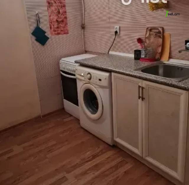 2 սենյականոց բնակարան Սարյան փողոցում, 44 քմ, 5/9 հարկ, եվրովերանորոգված