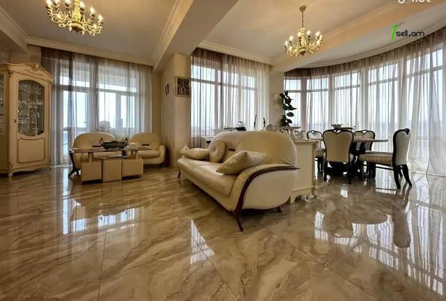 Ընդարձակ 3 սենյականոց բնակարան նորակառույց շենքում, Ծիծեռնակաբերդի խճուղի, 183 քմ, 7/13 հարկ