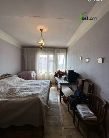 3 սենյականոց բնակարան, Դավթաշեն 1-ին թաղամաս, 98 ք.մ., 5/9 հարկ, մասնակի վերանորոգում