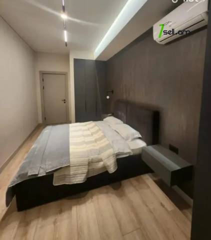 3 սենյականոց բնակարան նորակառույց շենքում Ալեք Մանուկյանի փողոցում, 73 ք.մ., նախավերջին հարկ