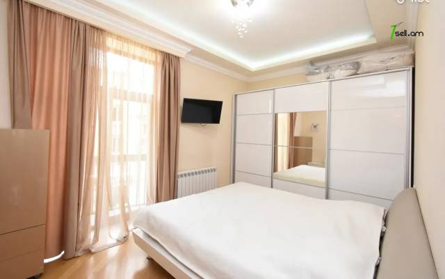 4 սենյականոց բնակարան նորակառույց շենքում Կիևյան փողոցում, 140 ք.մ., 3+ սանհանգույց