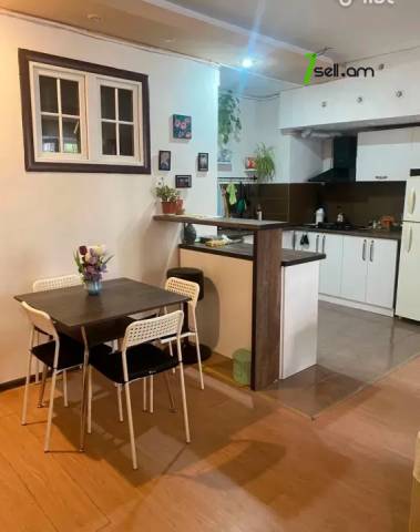 3 սենյականոց բնակարան, Բանավան թաղամաս, 64 ք.մ., 1/5 հարկ, եվրովերանորոգված, քարե շենք