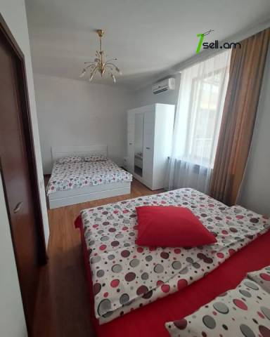 Ընդարձակ 3 սենյականոց բնակարան նորակառույց շենքում Արամի փողոցում, 160 ք.մ., 3/14 հարկ