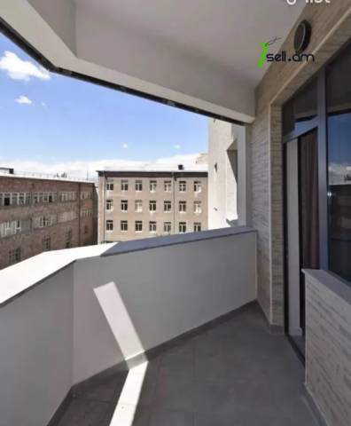 3 սենյականոց բնակարան նորակառույց շենքում Կոմիտասի պողոտայում, 80 ք.մ., բարձր առաստաղներ, 4/15 հարկ