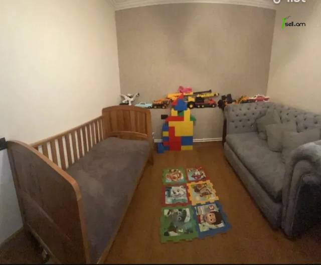 Երկու հարկանի քարե տուն 5-րդ փողոցում Նորք Մարաշում, 230 քմ, 2 սանհանգույց, կապիտալ վերանորոգված