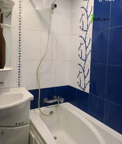 4 սենյականոց բնակարան Դավթաշենում, 107 քմ, 8/16 հարկ, 2 սանհանգույց, կապիտալ վերանորոգված