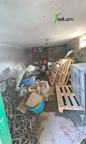 Երկու հարկանի քարե տուն Խարբերդի 2-րդ փողոցում Շենգավիթում, 480 քմ