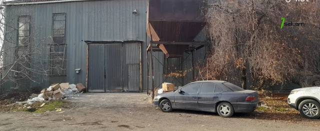 Արտադրական տարածք Արարատյան փողոցում Շենգավիթում, 1000 քմ