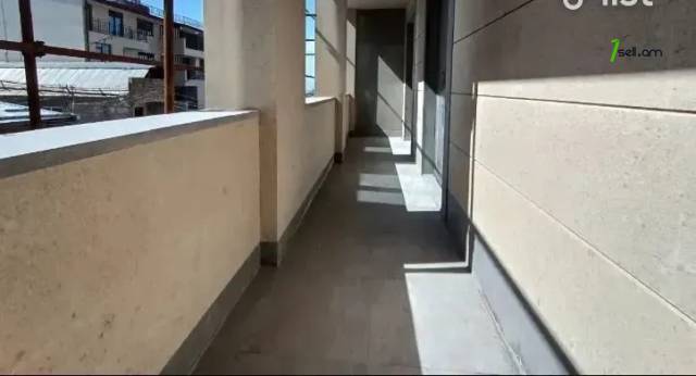 3 սենյականոց բնակարան նորակառույց շենքում Սևքարեցի Սաքոյի փողոցում, 134 ք.մ., 2 սանհանգույց