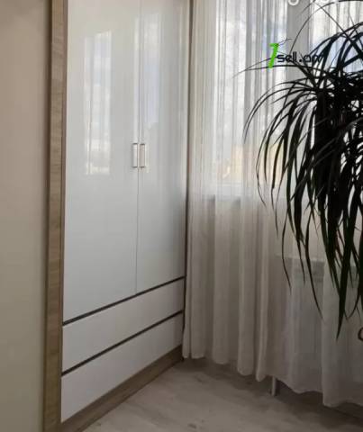 4 սենյականոց բնակարան Ռուբինյանց փողոցում, 83 ք.մ., 10/13 հարկ, դիզայներական ոճով վերանորոգված