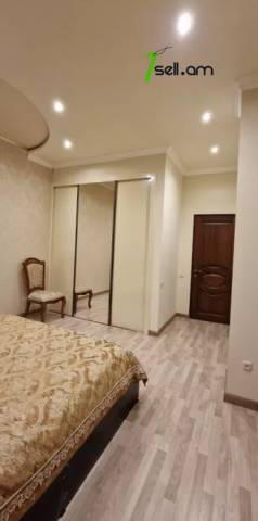 Մեկ հարկանի քարե տուն Աջափնյակում, 500 ք.մ., 3+ սանհանգույց, կապիտալ վերանորոգված