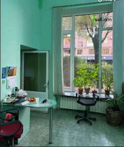 Բազմաֆունկցիոնալ գույք Նանսենի փողոցում Նոր Նորքում, 60 ք.մ.