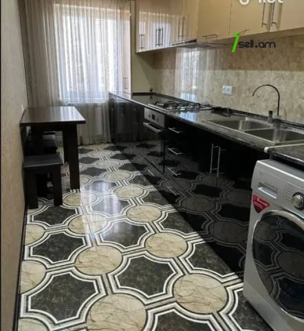 3 սենյականոց բնակարան, Դավթաշեն 3-րդ թաղամաս, 76 քմ, 7/9 հարկ, կապիտալ վերանորոգված