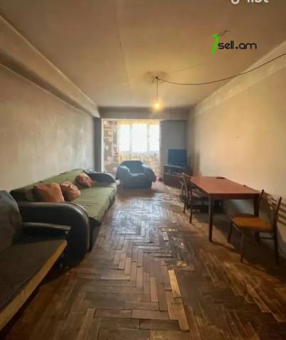 4 սենյականոց բնակարան Շիրազի փողոցում, 120 քմ, նախավերջին հարկ, բարձր առաստաղներ, մի քանի պատշգամբ