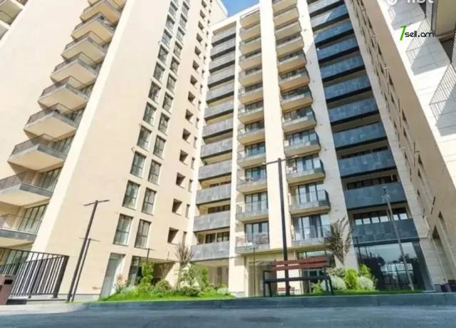 2 սենյականոց բնակարան նորակառույց շենքում Արամ Խաչատրյան փողոցում, 60 քմ, 8/15 հարկ