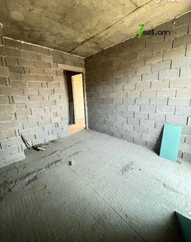 4 սենյականոց բնակարան նորակառույց շենքում Գյուլբենկյան փողոցում, 130 ք.մ., 9/16 հարկ, 2 սանհանգույց