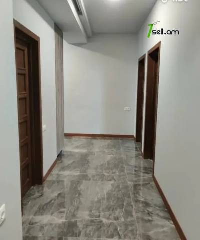 4 սենյականոց բնակարան նորակառույց շենքում Ձորափի փողոցում, 130 ք.մ., 2 սանհանգույց, բարձր առաստաղներ