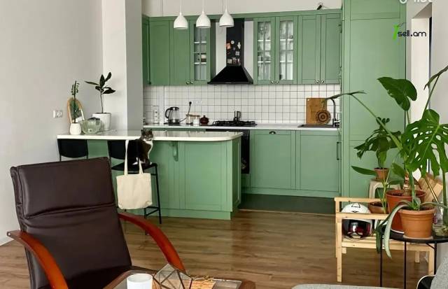 2 սենյականոց բնակարան նորակառույց շենքում Գրիբոյեդով փողոցում, 70 ք.մ., 13/16 հարկ, բարձր առաստաղներ