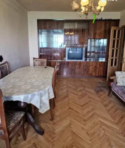 3 սենյականոց բնակարան Մինաս Ավետիսյանի փողոցում, 78 ք.մ., 4/9 հարկ