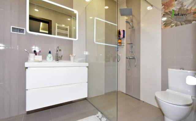 Երկու հարկանի քարե տուն, Նոյ թաղամաս Մալաթիա Սեբաստիայում, 1020 ք.մ., 3+ սանհանգույց