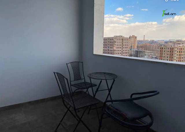 2 սենյականոց բնակարան նորակառույց շենքում Գրիբոյեդովի փողոցում, 70 քմ, 13/16 հարկ, բարձր առաստաղներ