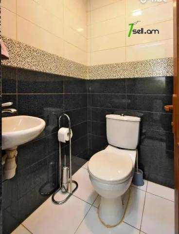 2 սենյականոց բնակարան նորակառույց շենքում Ռիգայի փողոցում, 61 ք.մ., 6/12 հարկ, 2 սանհանգույց