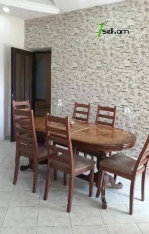 Մեկ հարկանի քարե տուն Աղասի փողոցում Քանաքեռ Զեյթունում, 400 ք.մ., եվրովերանորոգված