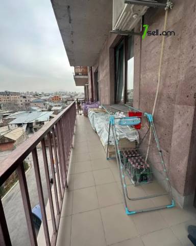 2 սենյականոց բնակարան նորակառույց շենքում Գայի պողոտայում, 62 ք.մ., բարձր առաստաղներ, 3/5 հարկ