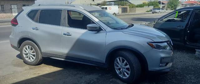 Nissan Rogue, 2.5 լ, 2017 թ.