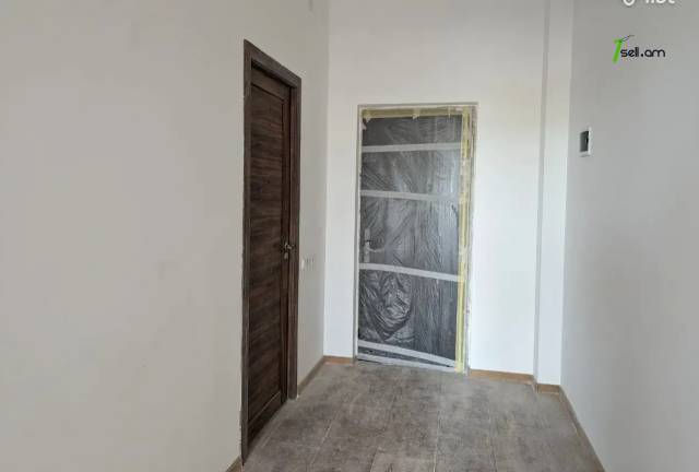 3 սենյականոց բնակարան նորակառույց շենքում Մոնթե Մելքոնյան փողոցում, 100 ք.մ., 2 սանհանգույց