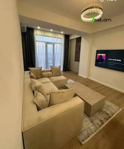 3 սենյականոց բնակարան նորակառույց շենքում Չարենցի փողոցում, 71 քմ, նախավերջին հարկ, բարձր առաստաղներ