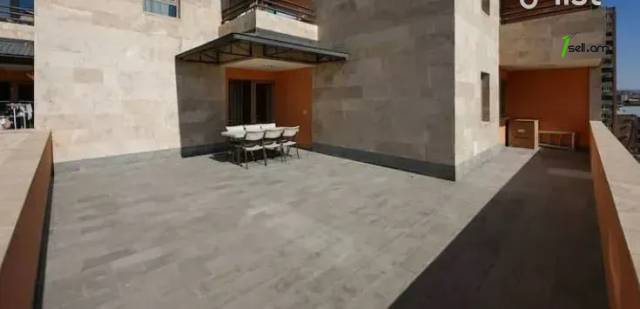 3 սենյականոց բնակարան նորակառույց շենքում Լեոյի փողոցում, 121 ք.մ., 2 սանհանգույց, բարձր առաստաղներ